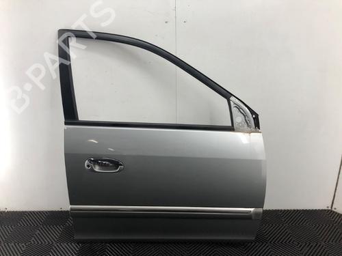 Right front door KIA CARENS II MPV (FJ) 2.0 CVVT | BP15328503C3 