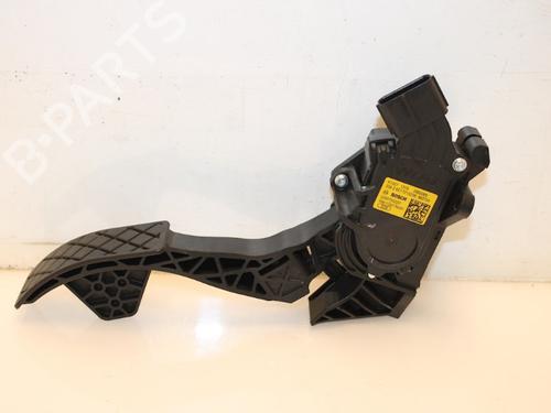 Used Pedal VW POLO V (6R1, 6C1) 1.4 TDI (105 hp) 16398596