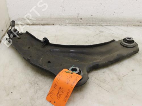 Used Right front suspension arm Right front suspension arm 15301302 15301302