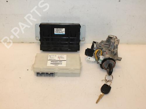 Used Switch MITSUBISHI MIRAGE / SPACE STAR VI Hatchback (A0_A) 1.0 (A05A) (71 hp) 15325881