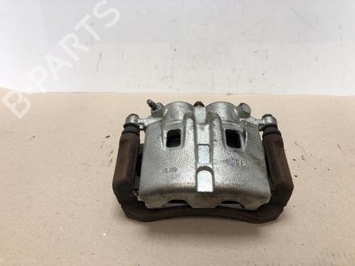 Used Right front brake caliper NISSAN X-TRAIL I (T30) 2.5 4x4 (165 hp) 15537769