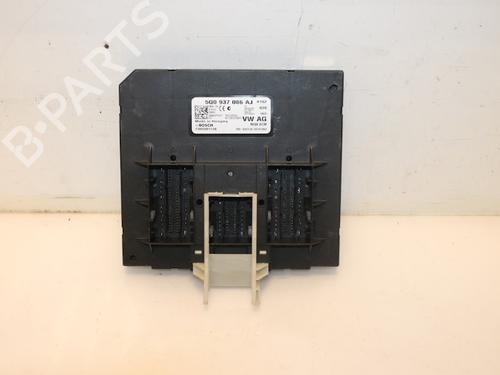 Used Electronic module VW TOURAN (5T1) 1.6 TDI (115 hp) 15318746