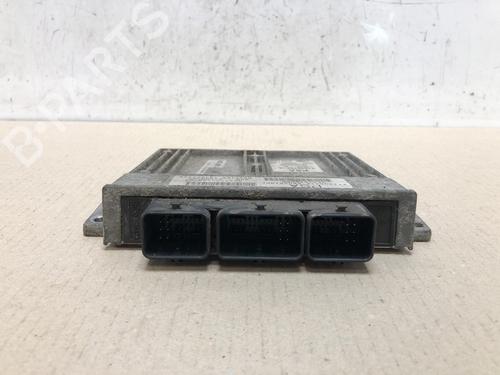 Used Engine control unit (ECU) Engine control unit (ECU) CITROËN SAXO (S0, S1) 1.4 VTS (75 hp) 15536306 15536306