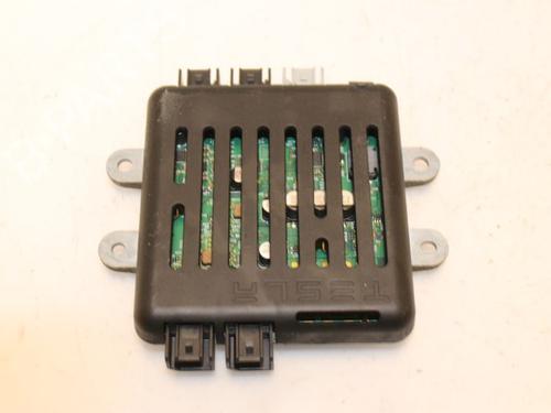 Electronic module TESLA MODEL X (5YJX) 75D AWD | BP15327367M83 - Image 3