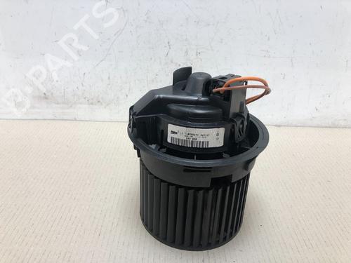 heater-blower-motor-renault-clio-iv-bh_-2012-2013-2014-2015-2016-2017-2018-2019-2020-2021-37205002 main image