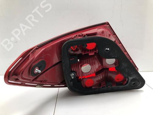 Right taillight MERCEDES-BENZ C-CLASS (W204) C 180 CGI (204.049) | BP26903227C35 