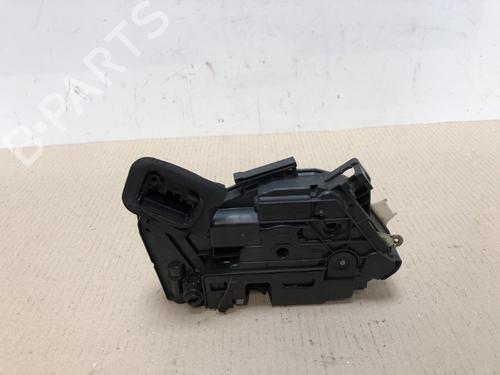 Used Rear left lock Rear left lock 37213020 37213020