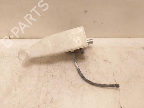 Used Brake master cylinder Brake master cylinder 15338835 15338835