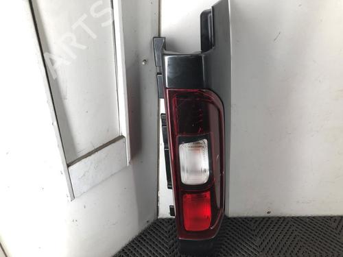 right-taillight-renault-trafic-iii-van-fg_-2014-37204487 main image