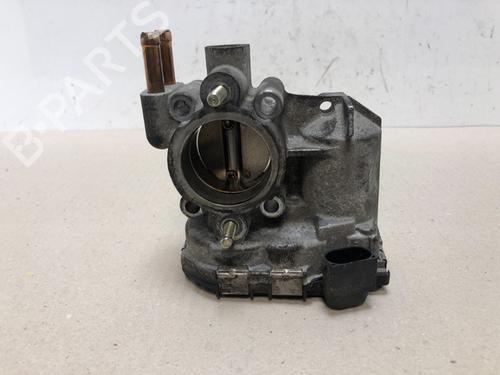 Used Throttle body Throttle body 15535774 15535774