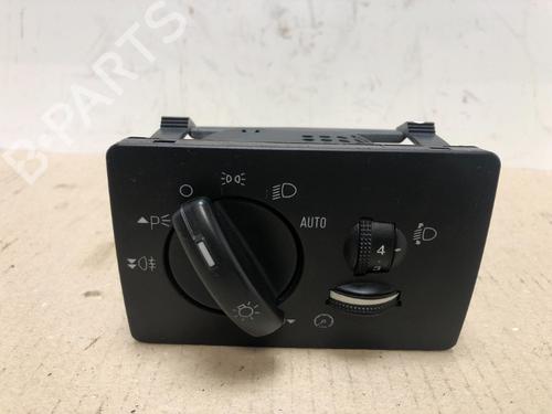 Used Headlight switch Headlight switch 15537606 15537606