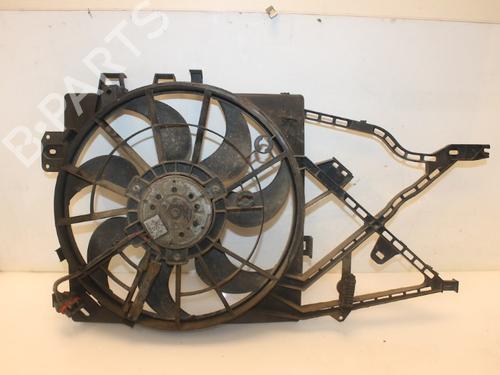 Used Radiator fan Radiator fan 15300737 15300737