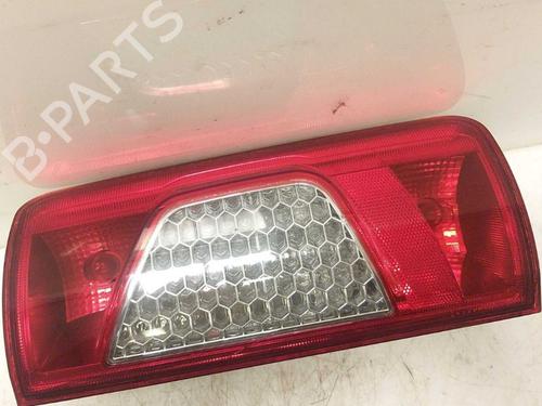 Used Right taillight Right taillight 15338997 15338997