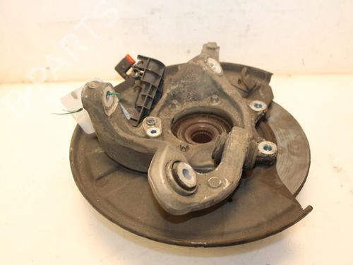 Used Right rear steering knuckle Right rear steering knuckle 15329573 15329573