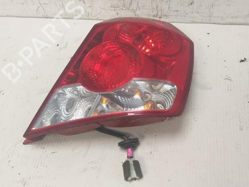 Used Right taillight Right taillight 15531764 15531764