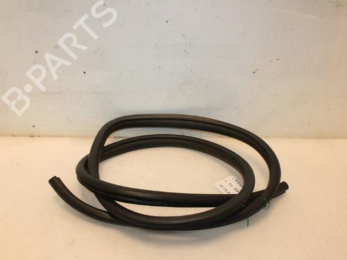 Used Rubber door seal LEXUS CT (ZWA10_) 200h (ZWA10_, ZWA10R) (136 hp) 15326271