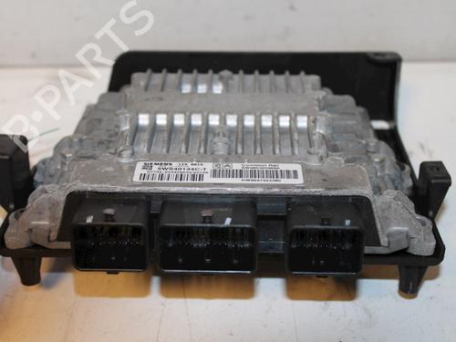 Used Engine control unit (ECU) Engine control unit (ECU) 15306438 15306438
