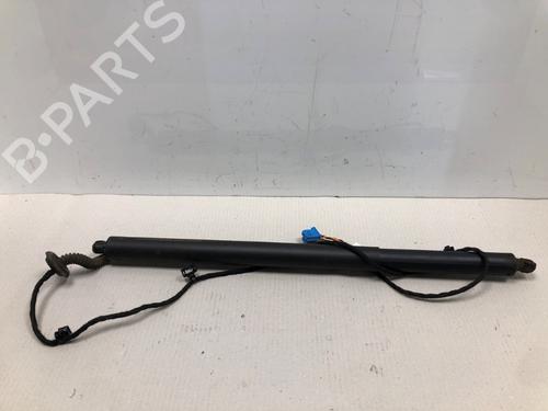 tailgate-lift-support-mercedes-benz-b-class-sports-tourer-w247-2018-37211453 main image