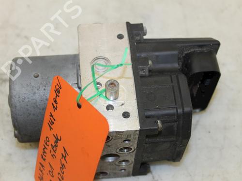 Used ABS pump ALFA ROMEO 147 (937_) 1.6 16V T.SPARK ECO (937.AXA1A, 937.BXA1A) (105 hp) 15302357