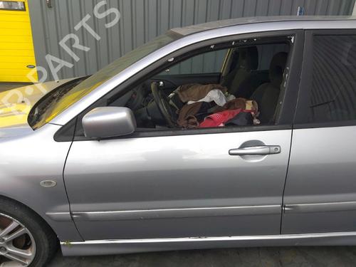 Used Left front door MITSUBISHI LANCER VII Estate (CS_W, CT_W) 1.6 (98 hp) 15531231