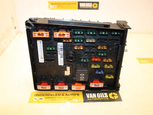 Fuse box VW SHARAN (7N1, 7N2) 2.0 TDI (150 hp) 15314724