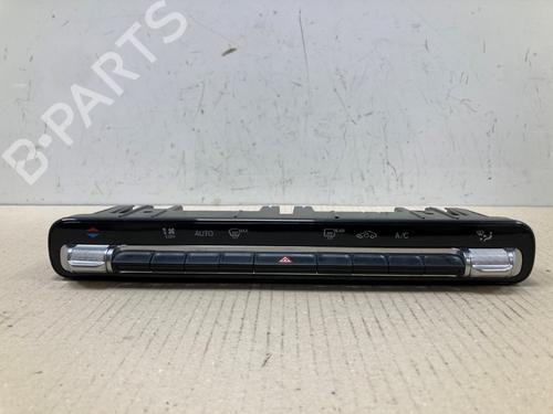 climate-control-mercedes-benz-b-class-sports-tourer-w247-2018-37204216 main image
