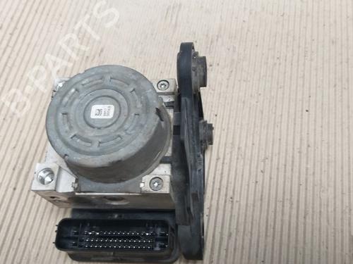 Used ABS pump VW TOURAN (5T1) 2.0 TDI (150 hp) 15342228