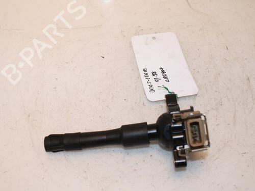 Used Ignition coil BMW 5 (E39) 523 i (170 hp) 15332213