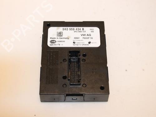 Used Electronic module Electronic module 15318409 15318409