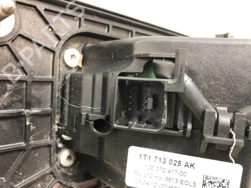 Gear lever VW TOURAN (1T3) 2.0 TDI | BP18834869M90 