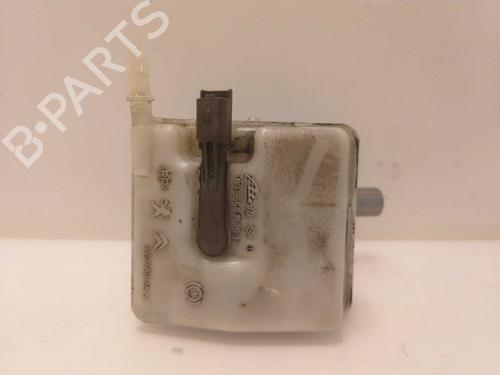Used Brake master cylinder Brake master cylinder 15337939 15337939