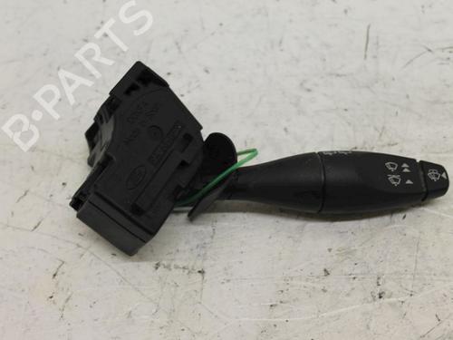 Used Steering column stalk Steering column stalk 15304748 15304748