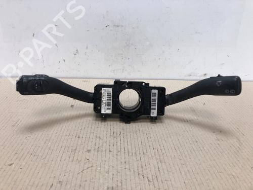 Used Steering column stalk VW BORA I (1J2) 1.9 TDI (90 hp) 15334316