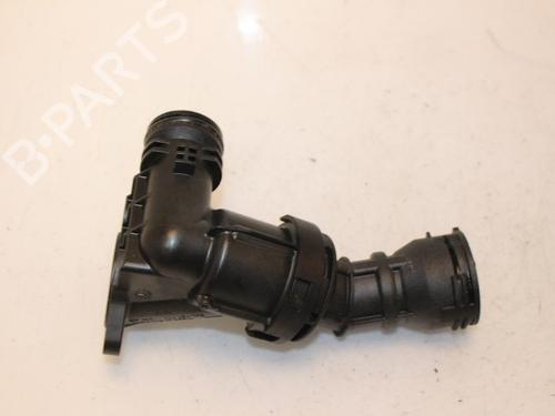 Used Thermostat housing AUDI Q2 (GAB, GAG) 2.0 TDI (150 hp) 15330657