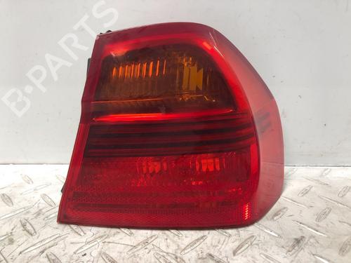 Used Right taillight BMW 3 (E90) 318 i (129 hp) 22312126