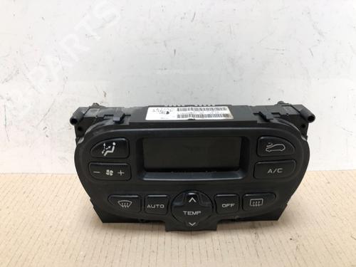 Used Climate control Climate control 15537281 15537281
