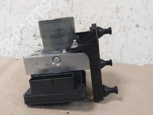 Used ABS pump MERCEDES-BENZ SPRINTER 5-t Van (B907) 519 CDI (907.653, 907.655, 907.657) (190 hp) 15343492
