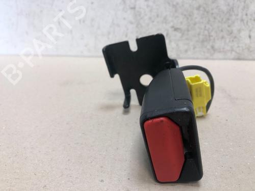 Used Seat buckle Seat buckle 19494143 19494143