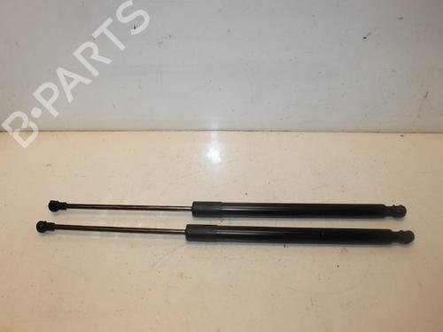 Used Tailgate lift support Tailgate lift support 16398568 16398568