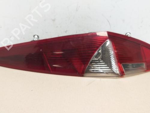 Used Right taillight FIAT PUNTO (188_) 1.2 60 (188.030, .050, .130, .150, .230, .250) (60 hp) 15532935