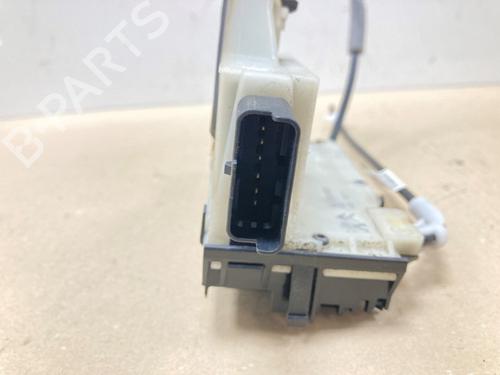 Front left lock PEUGEOT 2008 I (CU_) 1.2 THP 110 / PureTech 110 | BP37213096C98 - Image 5