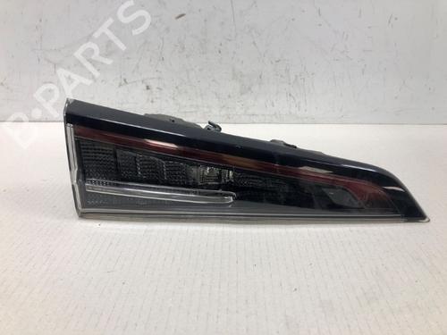 left-taillight-toyota-corolla-estate-_e21_-2019-37208778 main image
