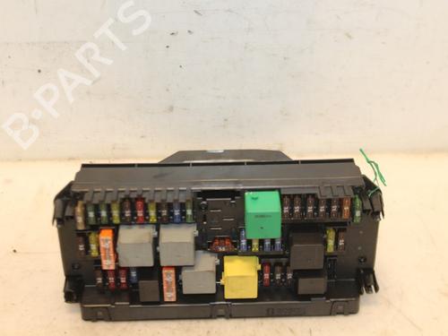 Used Fuse box MERCEDES-BENZ C-CLASS (W204) C 63 AMG (204.077) (487 hp) 15335032