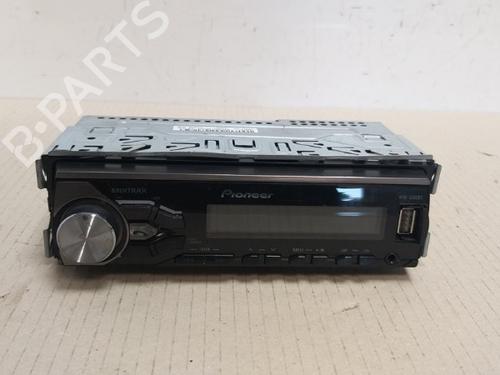 Used Radio Radio 15532441 15532441