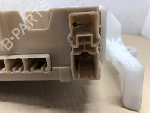 Fuse box PEUGEOT 108 1.0 VTi 72 | BP22768611E1 