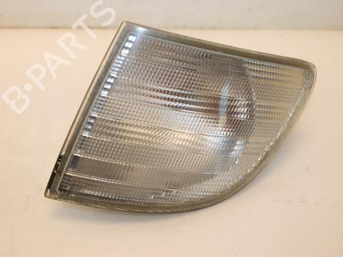 Used Left front indicator Left front indicator 15318824 15318824