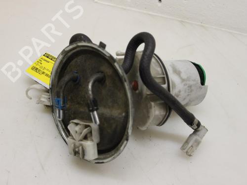 Used Fuel pump Fuel pump 15298469 15298469