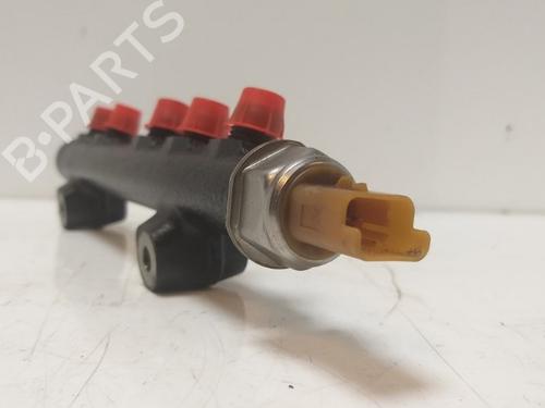 Injection rail FORD FOCUS III Turnier 1.5 TDCi | BP37213507M98 - Image 3
