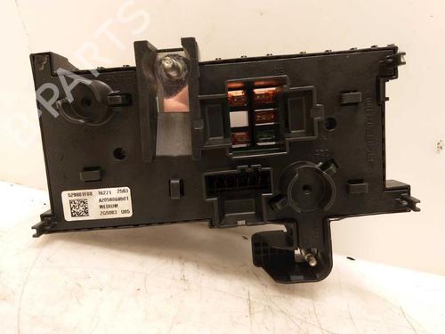 Used Fuse box Fuse box 15338655 15338655