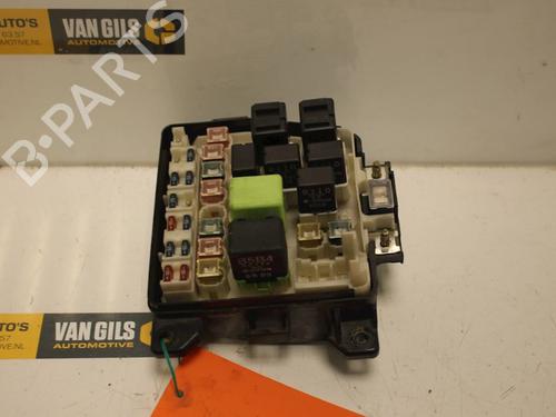 Used Fuse box Fuse box 15310420 15310420